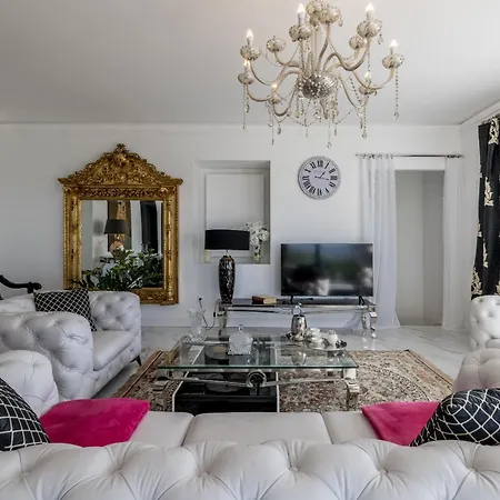 فيلة Berfami Excelsior - Crafted For Elites