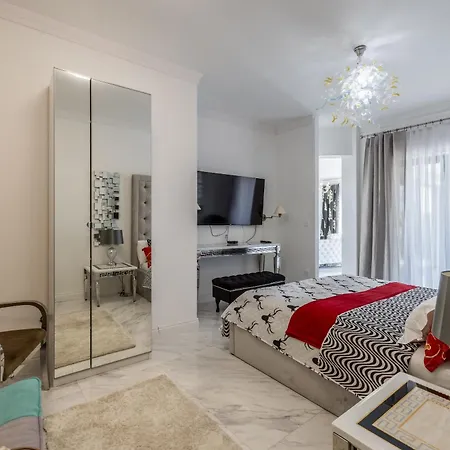 فيلة Berfami Excelsior - Crafted For Elites