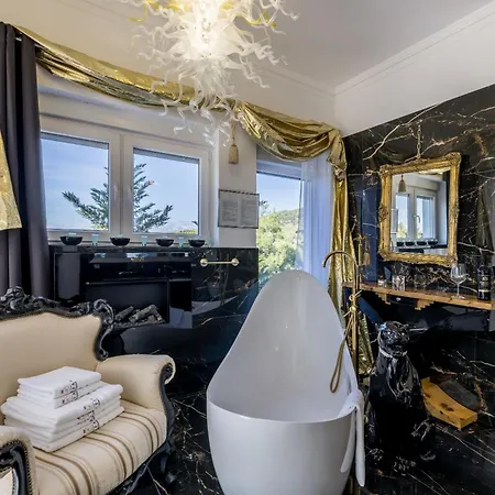 Berfami Excelsior - Crafted For Elites Ποντστράνα