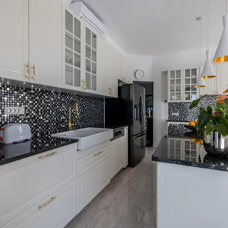 Villa Berfami Excelsior - Crafted For Elites *