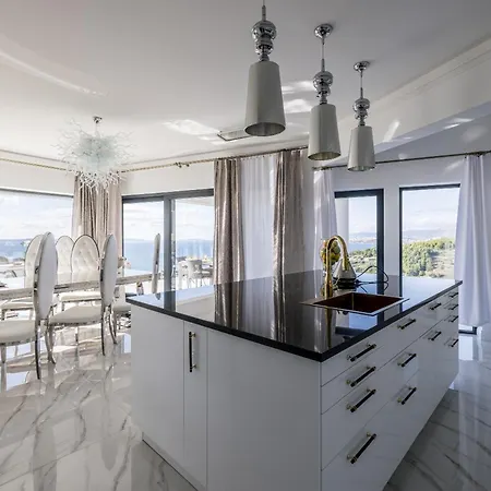 Villa Berfami Excelsior - Crafted For Elites