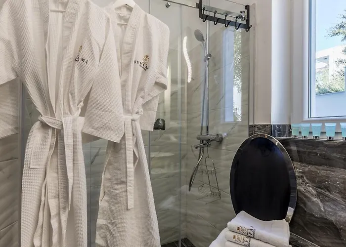 别墅 Berfami Excelsior - Crafted For Elites 珀德垂那