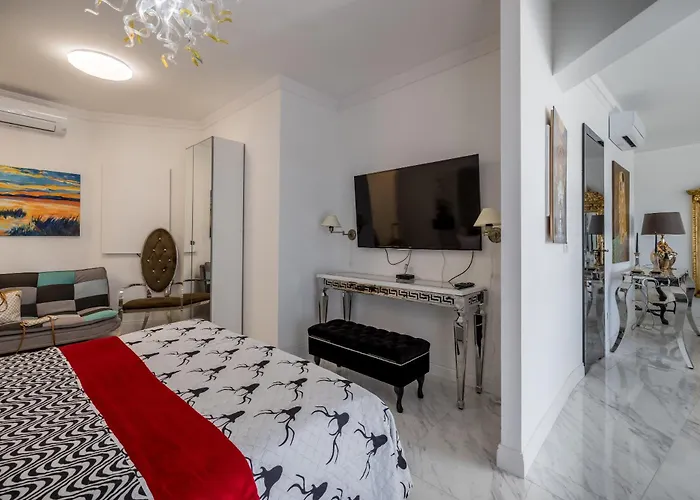 Berfami Excelsior - Crafted For Elites 别墅 珀德垂那