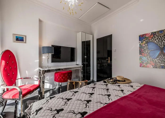 Berfami Excelsior - Jacuzzi & Pool