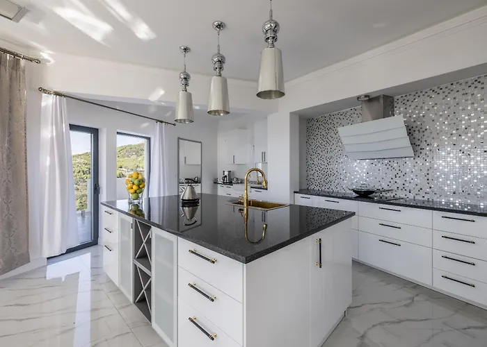 Berfami Excelsior - Crafted For Elites 别墅